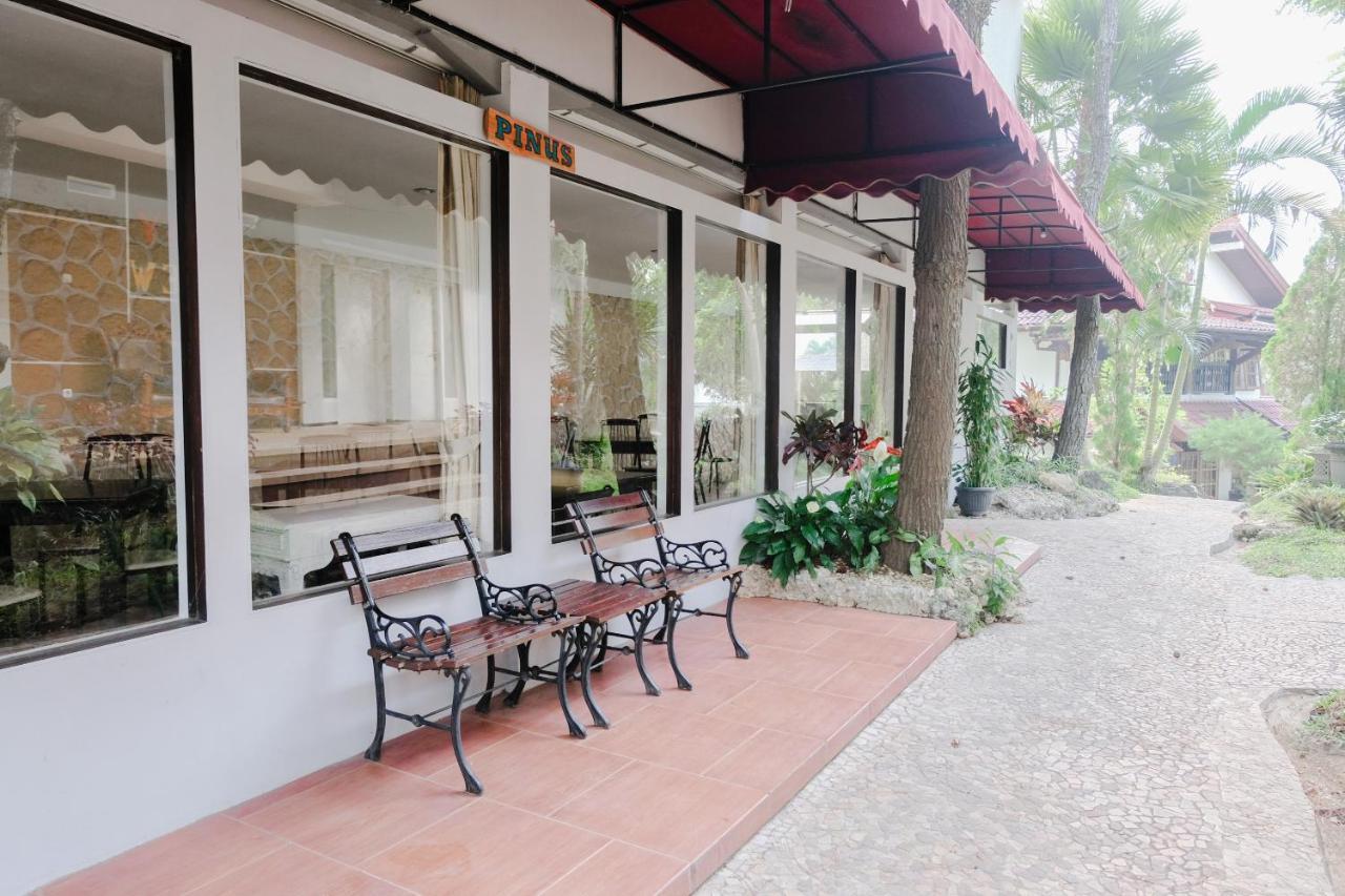 Oyo 803 Toetie Hotel Batu  Exterior foto